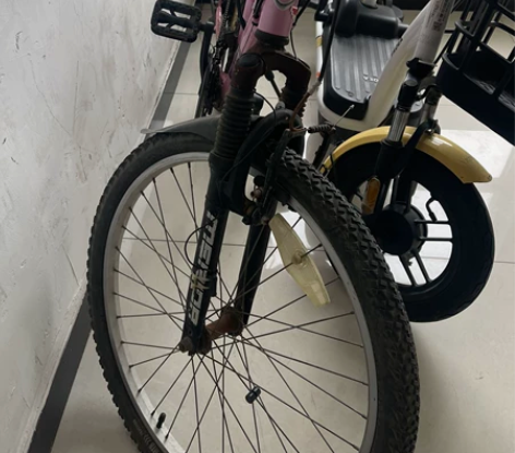 美利达自行车,高端系列,很久没骑了有点旧,...
