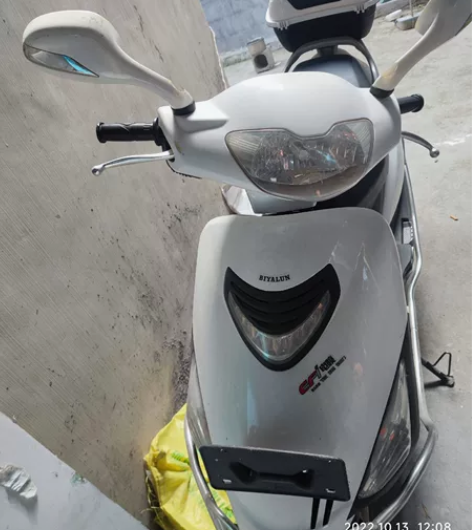 新踏板摩托车,要回老家不方便带着转给有需要...