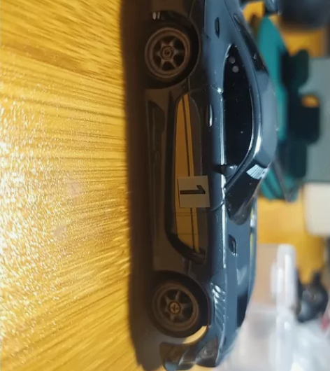 预售一台1：43全比例四驱漂关联#桌面攀爬...