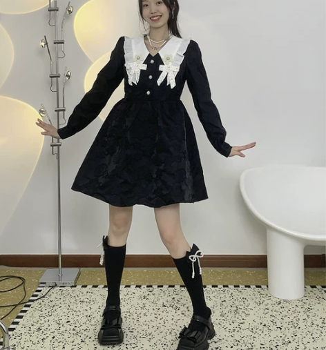 在外ZAWA甜酷风秋少女减龄设计感提花面料...