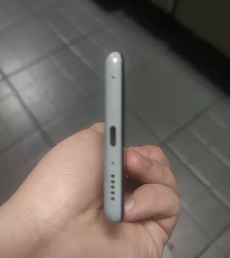 小米mix4 12+256，成色看图，配件...