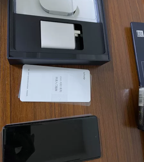 vivo X80    12+256  仅...
