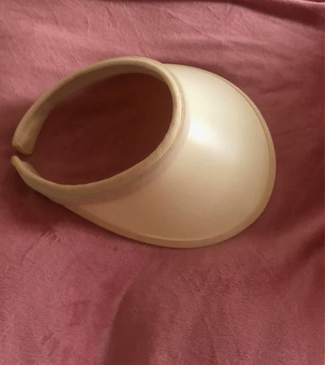 家里东西太多 太阳帽 感兴趣的话点“我想要...