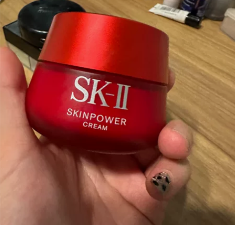 自用大红瓶面霜低价出售168.剩余三分之一...