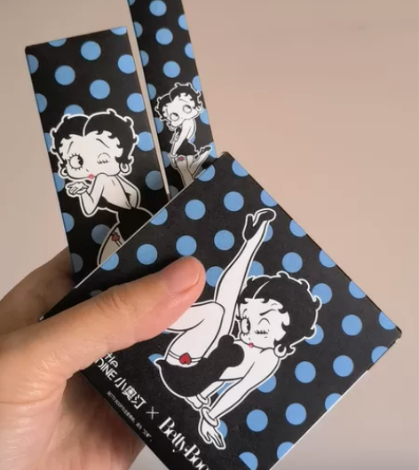 小奥汀betty贝蒂联名眼线液笔/花心春泥...
