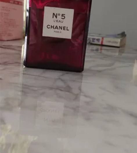 香奈儿N5号香水100ml 这是18年的限...