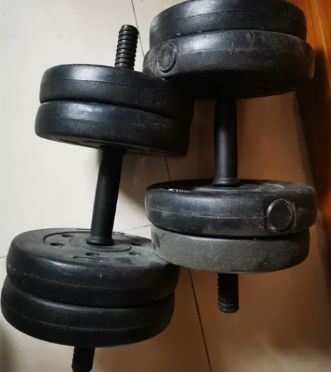 健身哑铃，2kg的6片，2.5kg的两片，...