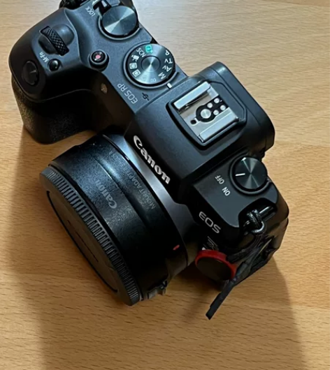 佳能 EOS RP 19年4月购入,带单据...