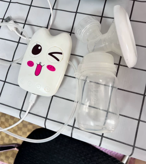 便携小巧电动吸奶器 真的超级方便，比我买的...