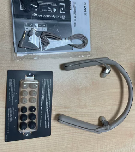 索尼WI-1000X 降噪耳机 无任何掉漆...