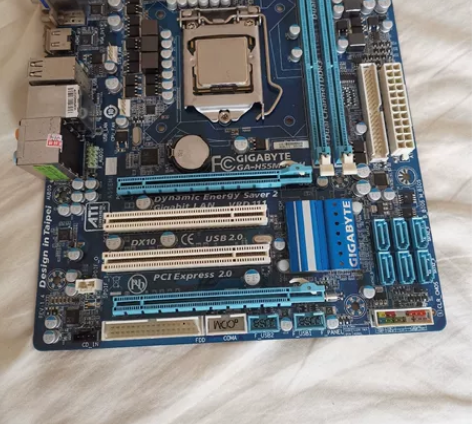 技嘉H55M-D2H主板+i7 860s ...