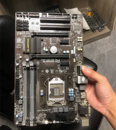 技嘉主板z97-hd3 好坏不知 无cpu...