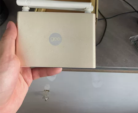 自用极路由1s，原盒都在，一直正常使用，换...