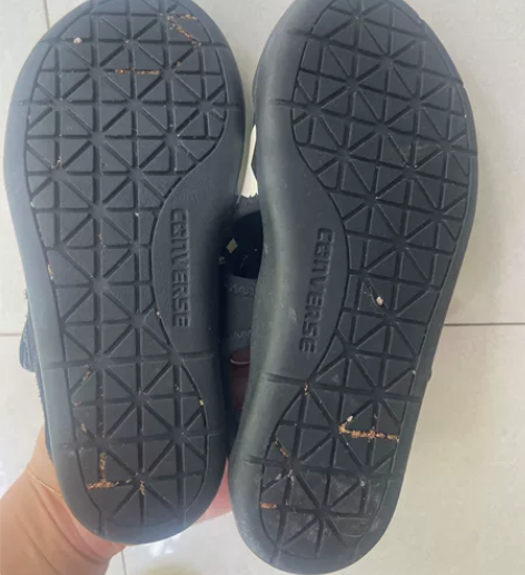 converse夏季鞋，轻便好穿，内长19...