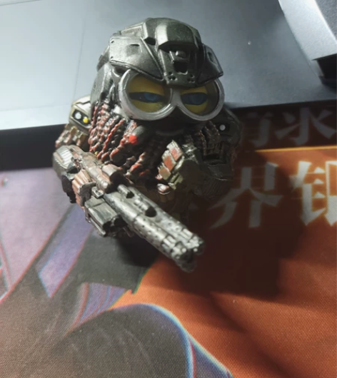 变形金刚4小黄人探长正版摆件 年代久远的老...