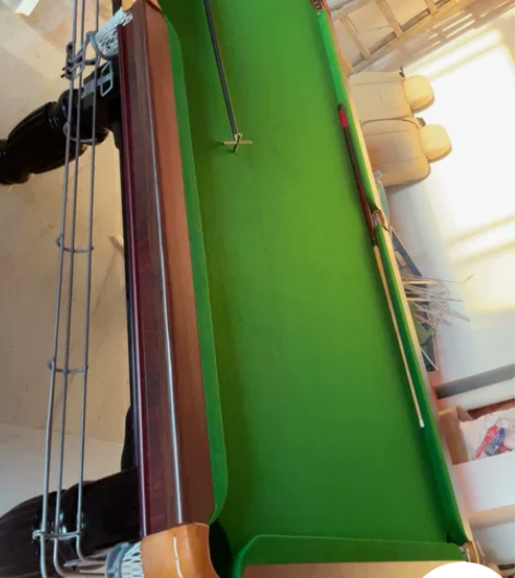 台球桌95新1800小曹娥自提 感兴趣的话...