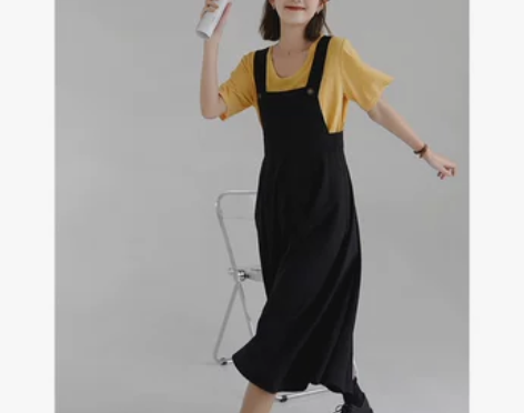 瞌睡兔 日系减龄小个子背带裙女夏季新款可盐...