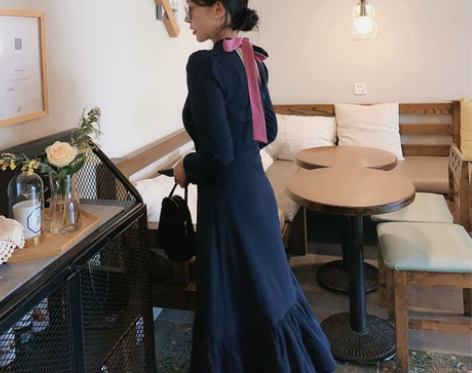 韩国东大门显瘦连衣裙气质秋冬荷叶边裙女士收...