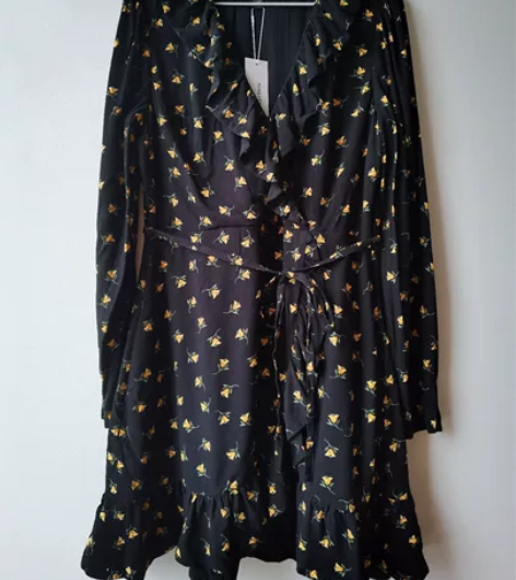 人棉富丽皱印花荷叶边长袖连衣裙，全新。 澳...