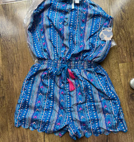 超凉快吊带连体裤，中间松紧腰，胸围96，整...