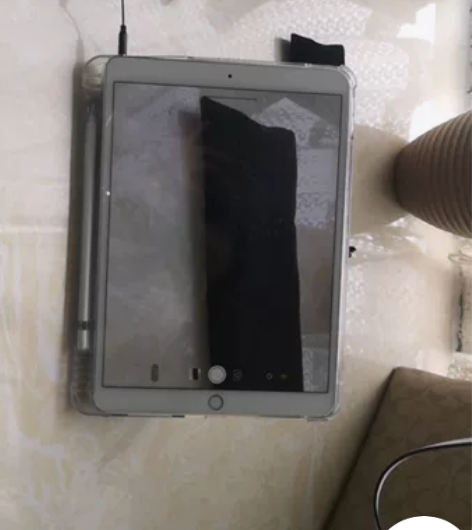 荣耀honor自拍杆 全新自拍杆,商场购买...