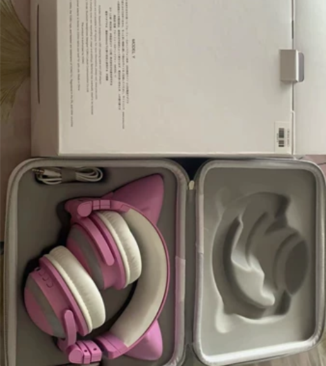 猫耳蓝牙耳机 甩卖260   MODEL ...