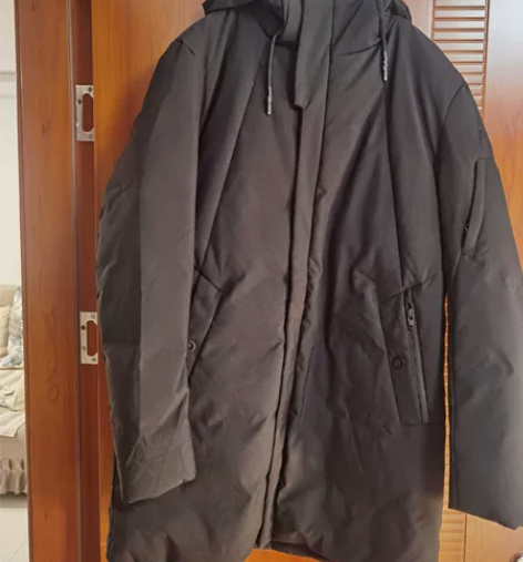全新男士羽绒服，穿到175身高左右，灰鸭绒...