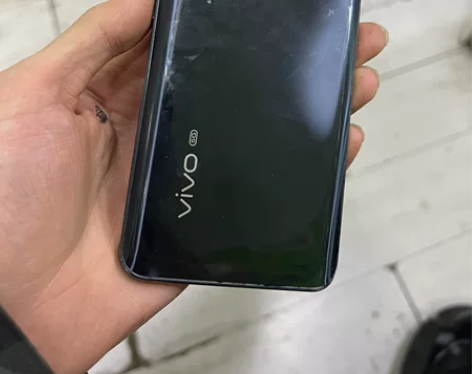 VIVOX30 配置8+128 5G 仅换...