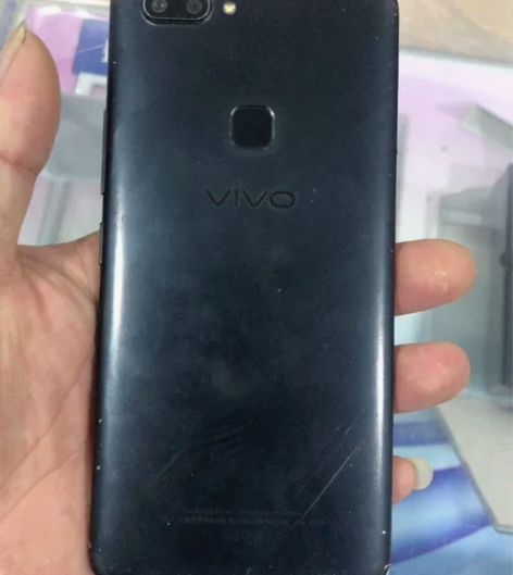 开机 150 vivo X20。4+64 ...