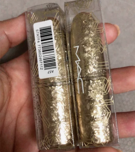 全新带包装MAC圣诞限定雪花舞会金管口红e...