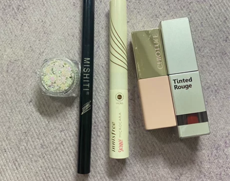 口红唇釉眉笔睫毛膏亮片共26包邮 感兴趣的...