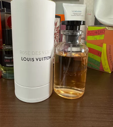 lv路易威登风中玫瑰香水余量 专柜购入，保...