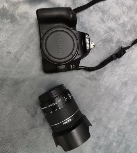 佳能相机eos200d二代。镜头18-55...