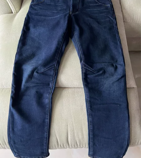 9.5成新ABLE JEANS修身加绒牛仔...