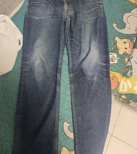 hm牛仔裤,腰围31,裤子售出不退不换介意...
