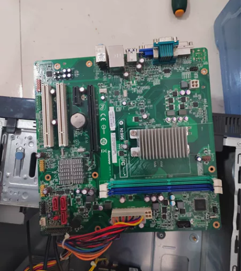 电脑主机主板N1996，不用加cpu和风扇...