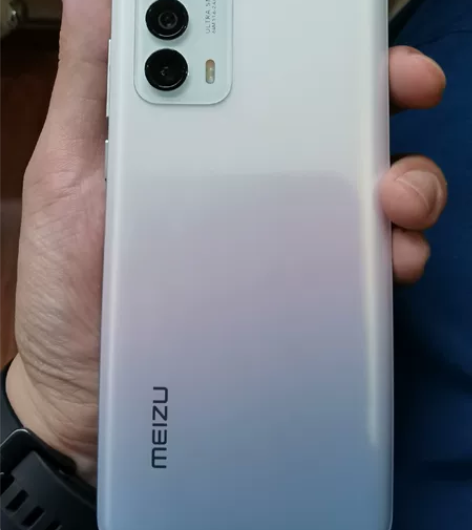 魅族18等风 8+256  单机带一个pp...