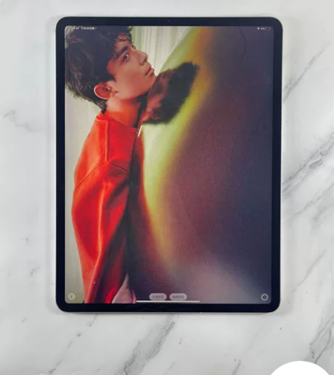 2020款 ipad pro12.9寸 插...
