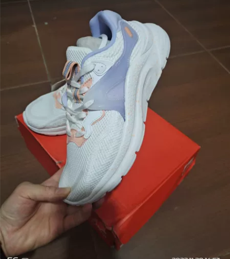 2022Q2 LINING(李宁)  潮流...