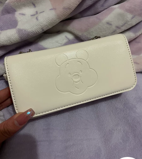 迪士尼不莱玫包包  全新还没使用 感兴趣的...