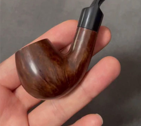 闲置  小号烟斗石楠木烟斗。全新未使用，深...