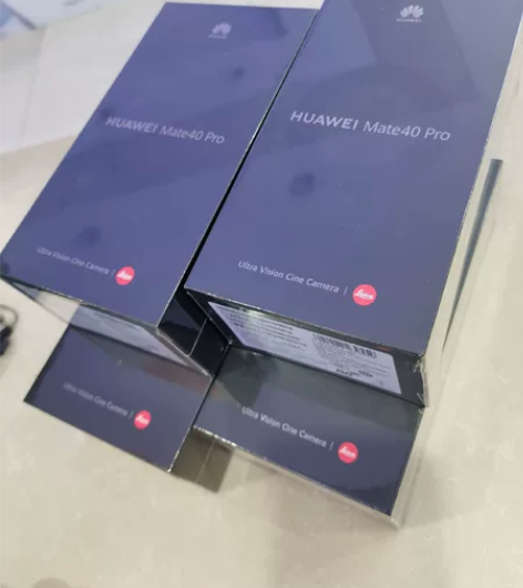 华为  最后的倔强 绝无仅有   独一无二...