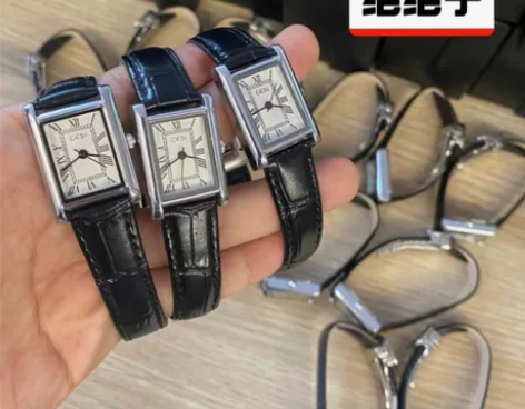 ?【捡漏捡漏】?歌迪手表简约电子石英表百搭...