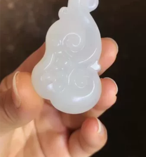 玉雕如意，精品和田玉如意吊坠，和田玉白玉雕...