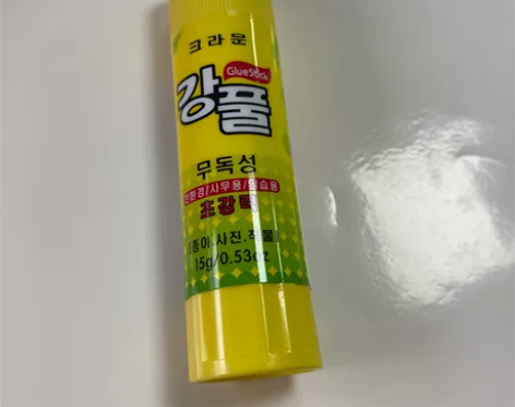 韩国皇冠固体胶15g，一共6个 感兴趣的话...