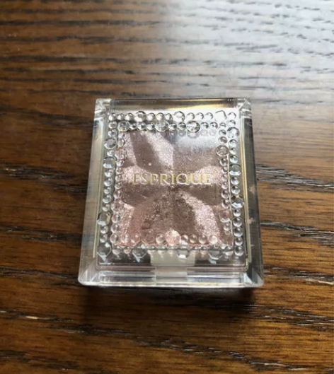 kose 绮丝碧 眼影 BR321 感兴趣...