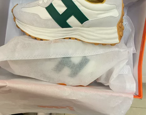 37码老爹鞋小蛮腰增高软底运动鞋 亲戚送的...