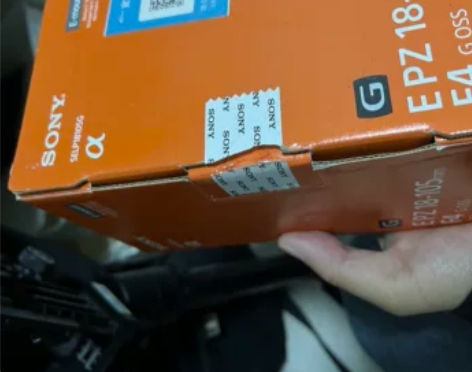 索尼18-105镜头全新只是拆封而已，现低...