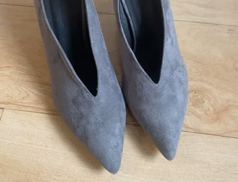 安娜同款鞋复古法式尖头单鞋高跟鞋 搬家在即...