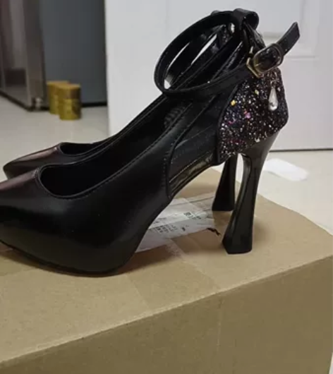 单鞋女2021款真皮百搭牛皮纹尖头防水台单...